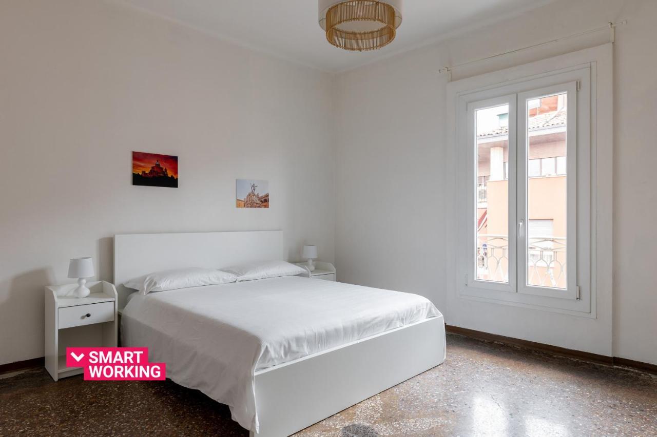 Alessandrini Apartment Alla Finestrella By Wonderful Italy Bologna Kültér fotó